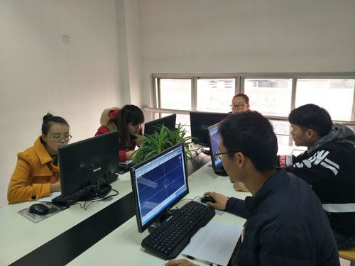 新源计算机培训班开班了!